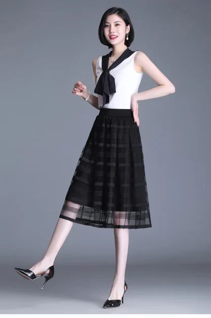 Elastic Waistband Pleated Skirt - Image 4